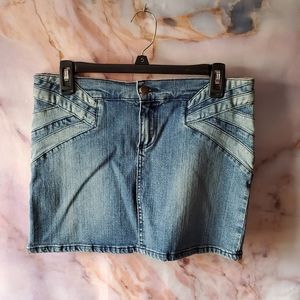 Red Hot Jean Denim‎ Skirt